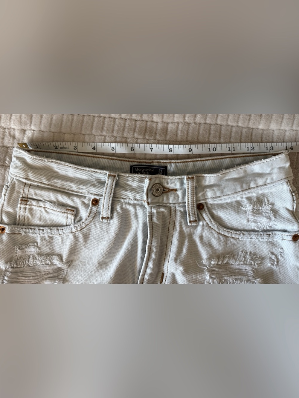 Abercrombie & Fitch Low Rise Short White Waist 24 - Picture 4 of 4